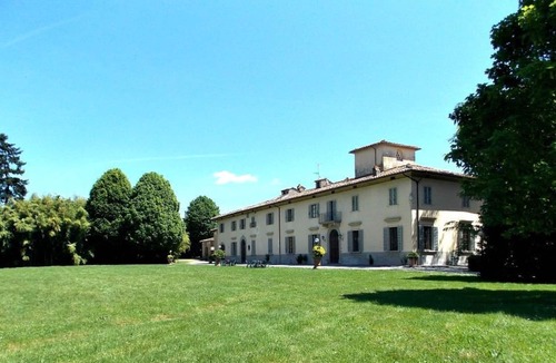 Scarperia Villa | Cosy apartment in villa for 8 guests with WIFI, pool, TV and panoramic view