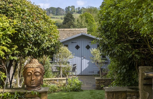 Blockley Cottage | Cotswold stone holiday cottage with a superb garden near Moreton-in-Marsh - Knoll Cottage