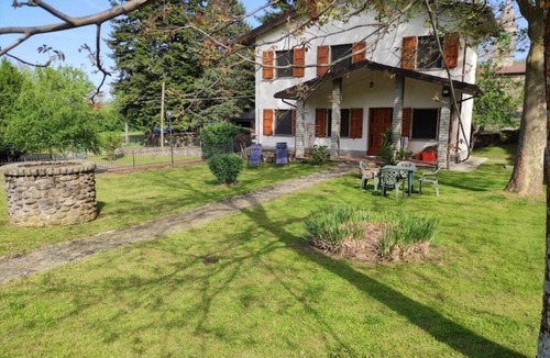 Burzanella Villa | Cottage with garden