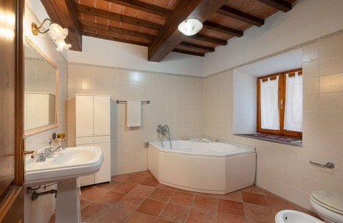 Dicomano House | Country House/Farm House in Corella with 4 bedrooms sleeps 8