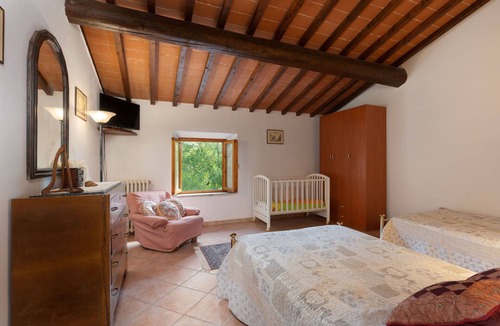 Dicomano House | Country House/Farm House in Corella with 4 bedrooms sleeps 8