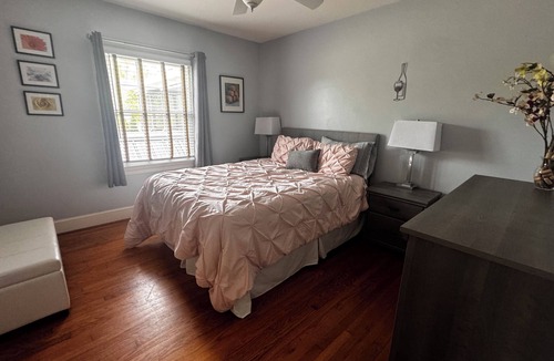 Java House | Country Vineyard Escape 5-bedroom farmhouse