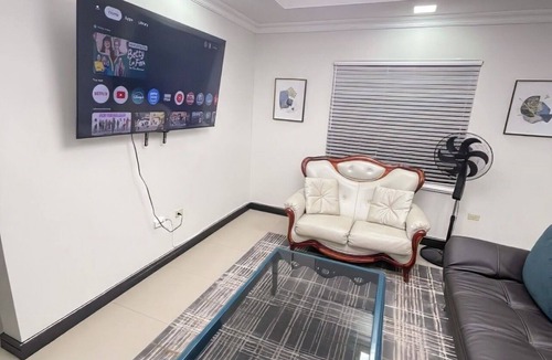 Mandeville Apartment | Cozy 1-bedroom apartment in perfect Mandeville with AC and gym access