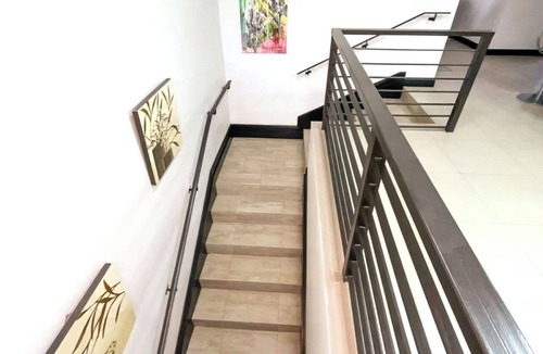 Mandeville Apartment | Cozy 1-bedroom apartment in perfect Mandeville with AC and gym access