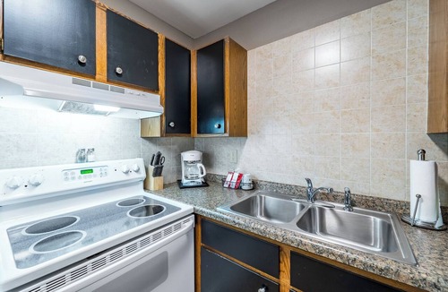 Rib Mountain Cabin | Cozy 1 bedroom located on Granite Peak Ski Hill Unit 3