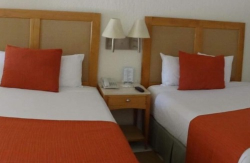 Campo de Golf Fonatur Hotel | Cozy 1BR Condo Near Las Palmas Park