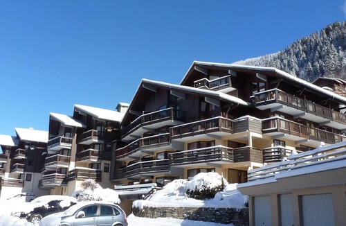 Beaufort Apartment | Cozy 27m² Studio with Mezzanine in Beaufort—WIFI, Balcony, Close to Skiing & Shops