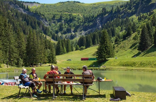 Notre-Dame-de-Bellecombe Apartment | Cozy apartment at the foot of the slopes with parking and pets allowed