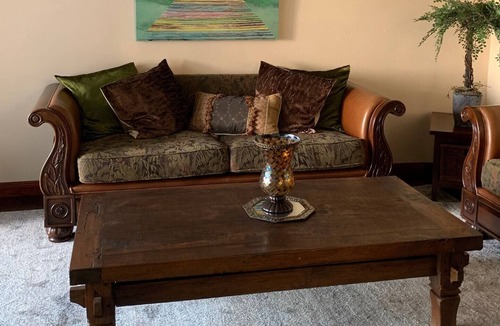 Hollywood Condo | Cozy and Elegant Beach Condo in Oxnard