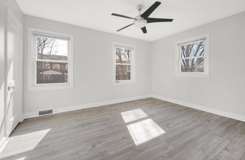 Fairlawn House | Cozy and furnished 3B2B turnkey rental - Business, Family, and Pet Friendly