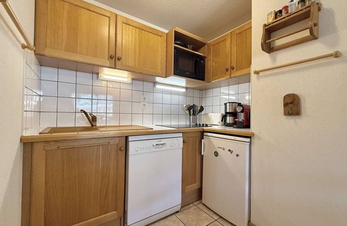 Flumet Apartment | Cozy apartment with parking - 6 people near the lake