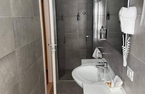 Cagnona Hotel | Cozy Hotel Triple Room breakfast included