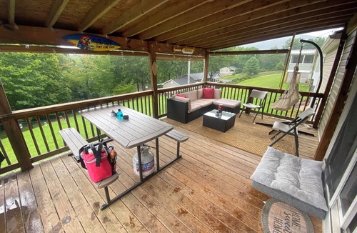Penhook Cabin | Cozy lakeside house with views of both the mountains and lake