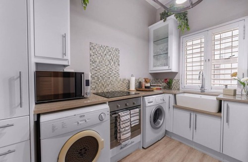 Cape Town City Centre Apartment | Cozy Oaks Apartment S