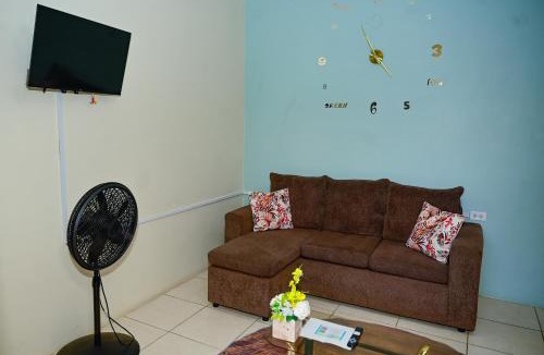 Diamond Apartment | Cozy one bedroom & Car rental apartment