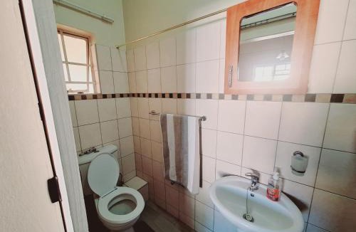 Rustenburg Apartment | Cozy one bedroom in Kaldi Place