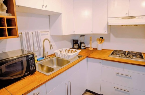 Tijuana Apartment | Cozy Studio #7 in Upscale Chapultepec - City Views