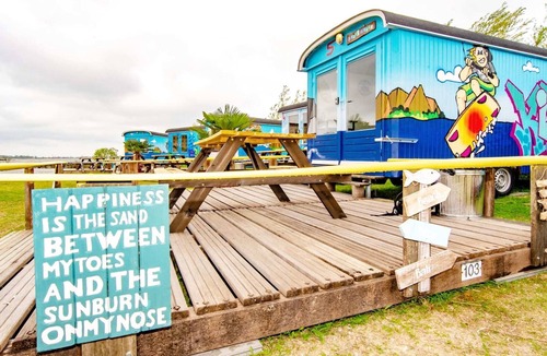 Almere Poort House | Cozy Tiny Wagon by Almere Beach