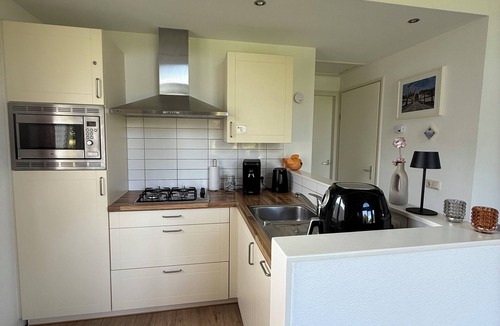 Dirkshorn House | Cozy vacation home in North Holland in a very quiet park, pure relaxation!