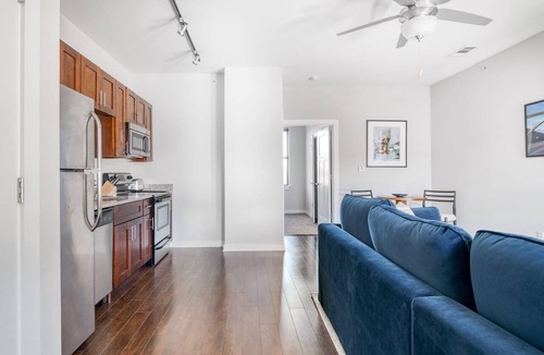 Music Row Apartment | CozySuites Music Row Bold 1BR in Nashville! 48