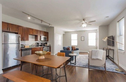 Music Row Apartment | CozySuites TWO Music Row Condos in Nashville