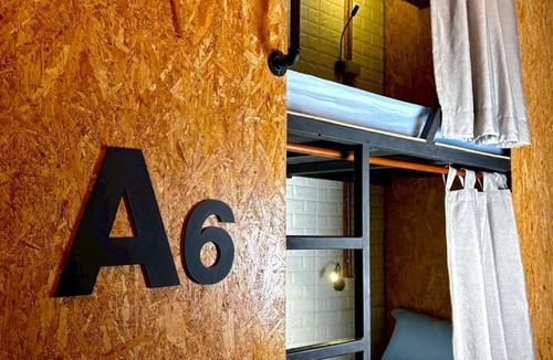 Arun Amarin Hostel | Crew Bangkok Hostel