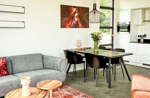 Enkhuizen House | Cube Maximaal 4 by Interhome