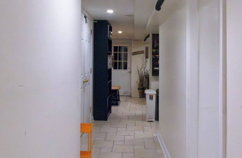 Near Northeast Apartment | Cute, private 1BR in heart of Capitol Hill!