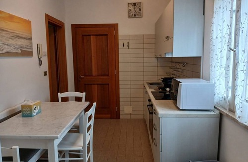 Pinarella Apartment | CV008 - Cervia, renovated three-room apartment on the seafront