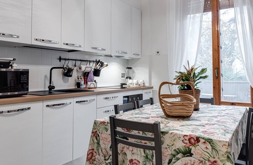 Isolotto Apartment | Da Luigi Pio Florence – Comfortable Apartment with Garden View and Private Parking