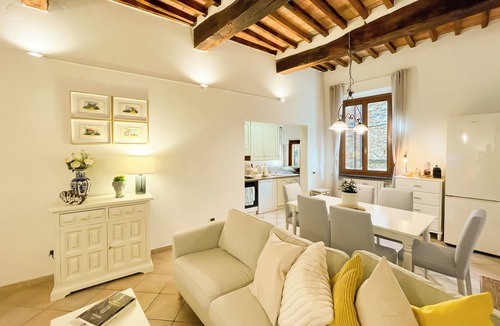 Peccioli Apartment | Da Vinci Heart of Tuscany
