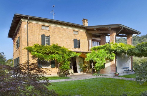 Cabriolo Villa | Daniela's house Salsomaggiore swimmingpool villa with private chef on request