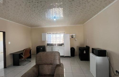 Mahikeng Apartment | Dee village