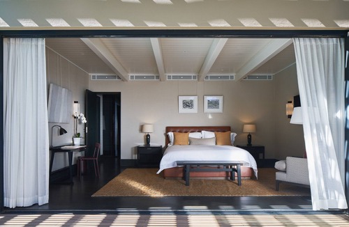 Cape Winelands Cabin | Delaire Graff Lodges & Spa
