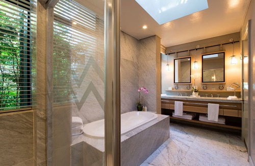 Cape Winelands Cabin | Delaire Graff Lodges & Spa