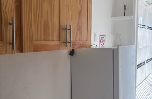 Porus Apartment | Delightful Air-Conditioned Studio in Clarendon Park