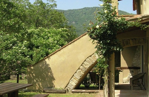 San Godenzo House | Deluxe Holiday Home in San Godenzo with Pool