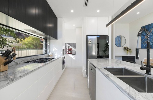 Caringbah South House | Designer Family Retreat with Pool Next to Cronulla
