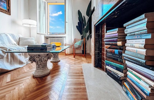 Old Town Apartment | Designer Penthouse with a View of the Ghirlandina