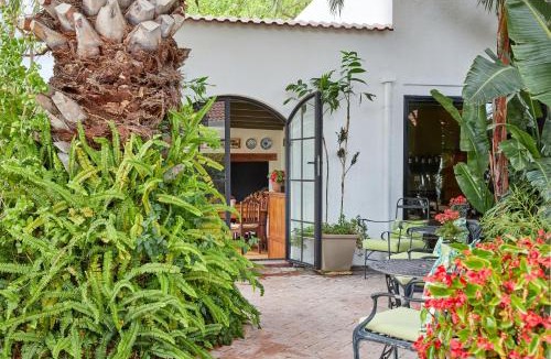 Stellenbosch House | Deux Frères Wine Estate & Luxury Villas