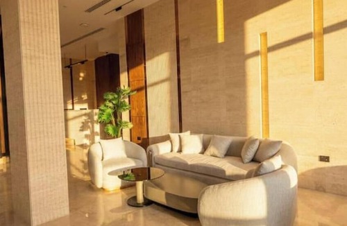Qasr an-Nil Apartment | DHB STAYS | High-Floor 1-Bedroom Apartment in Downtown | B-602