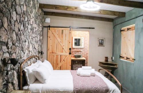 Kareeberg Apartment | Die Stalle by Chickania