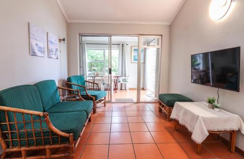 Fisherhaven House | Die Steenbras