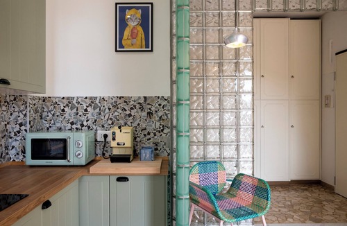 Saragozza-Porto Apartment | DiMondi House - Your home enclosed by the hills and the porch of St. Luke's