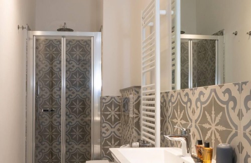 Prato House | Dimora 16 Rooms & Garden