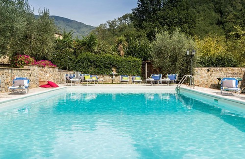 Pistoia Villa | Dimora La Torre Di Bussotto 11, Emma Villas