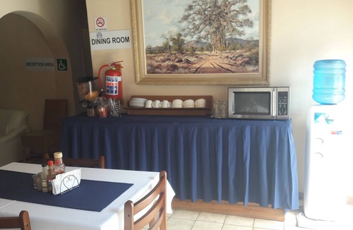 Moses Kotane Bed & Breakfast | Diphororo Guest House
