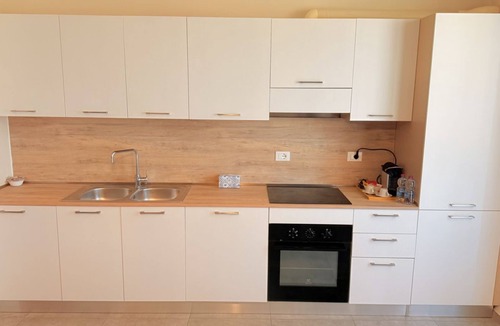 Prato Apartment | Discover Apartment Dante, an elegant residence located in a quiet area just 15 minutes from Florence. Tastefully furnished with high-end finishes, this apartment is designed for those seeking a refined environment that meets every need.Perfect for famili