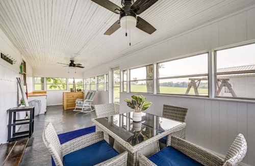 Elkin House | Dobson Farmhouse w/Scenic Porch - Near Vineyards!