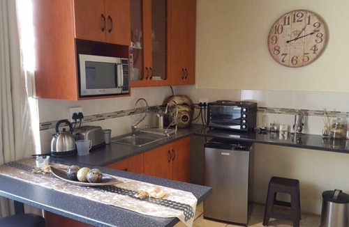 Greater Johannesburg Metropolitan Area House | Double Family Suite [Villa MikaMora]